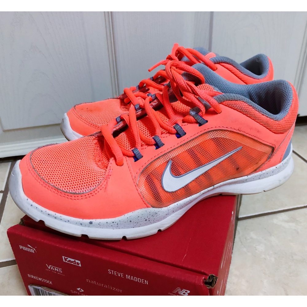 Neon Orange/Salmon Nike Training Sneaker